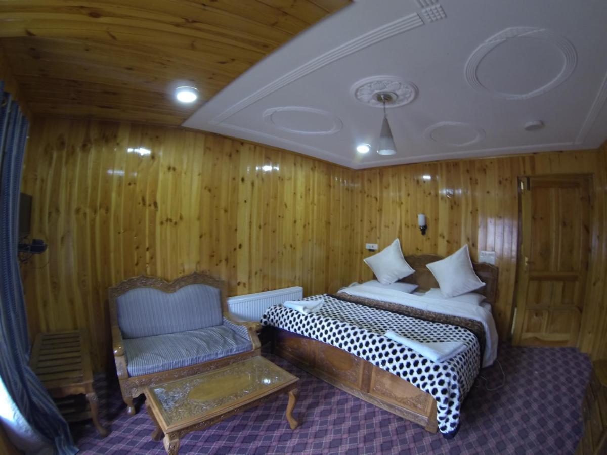 Hotel Barzman Sonamarg Ngoại thất bức ảnh