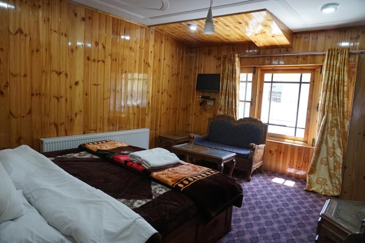 Hotel Barzman Sonamarg Ngoại thất bức ảnh