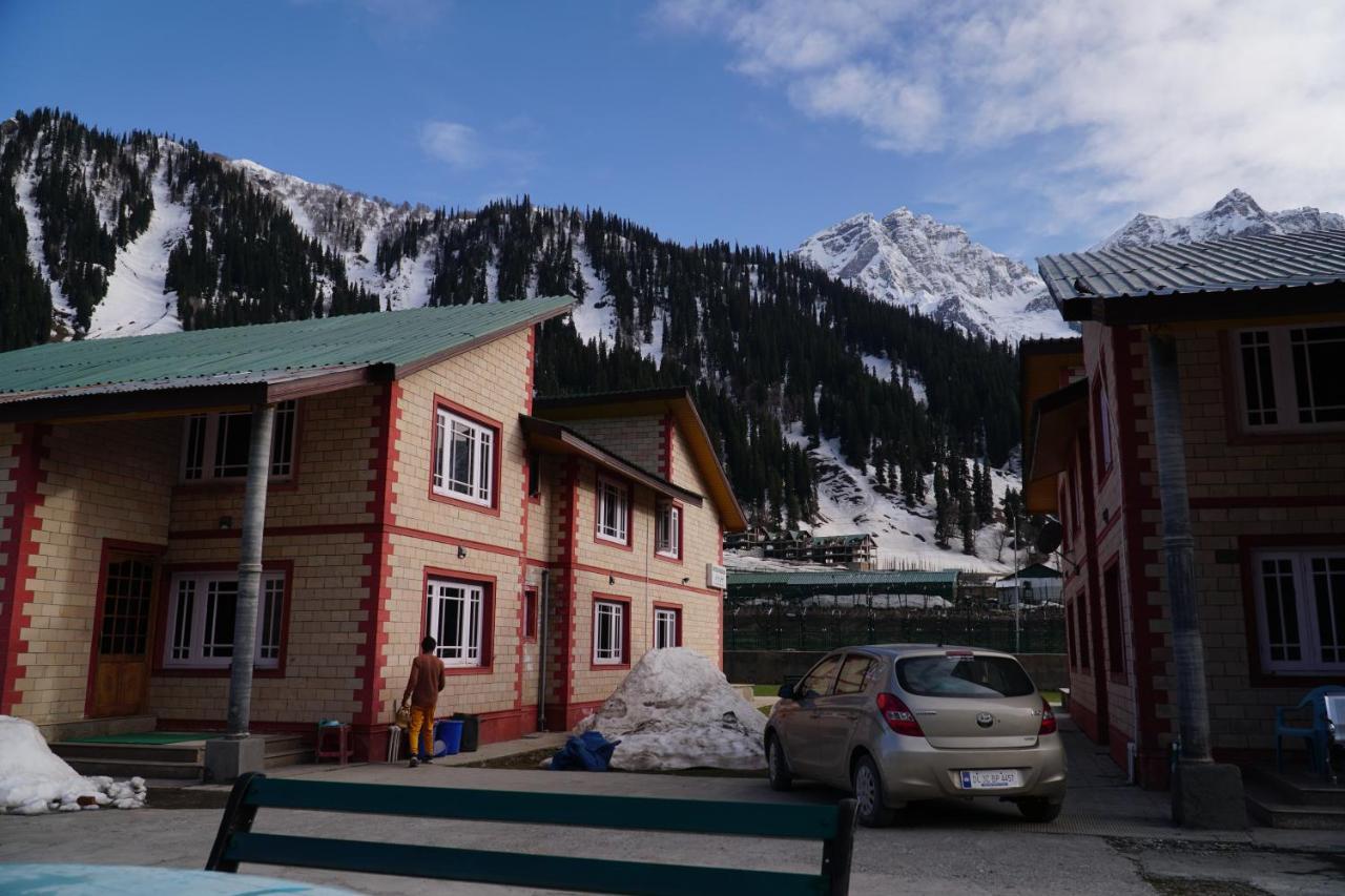 Hotel Barzman Sonamarg Ngoại thất bức ảnh