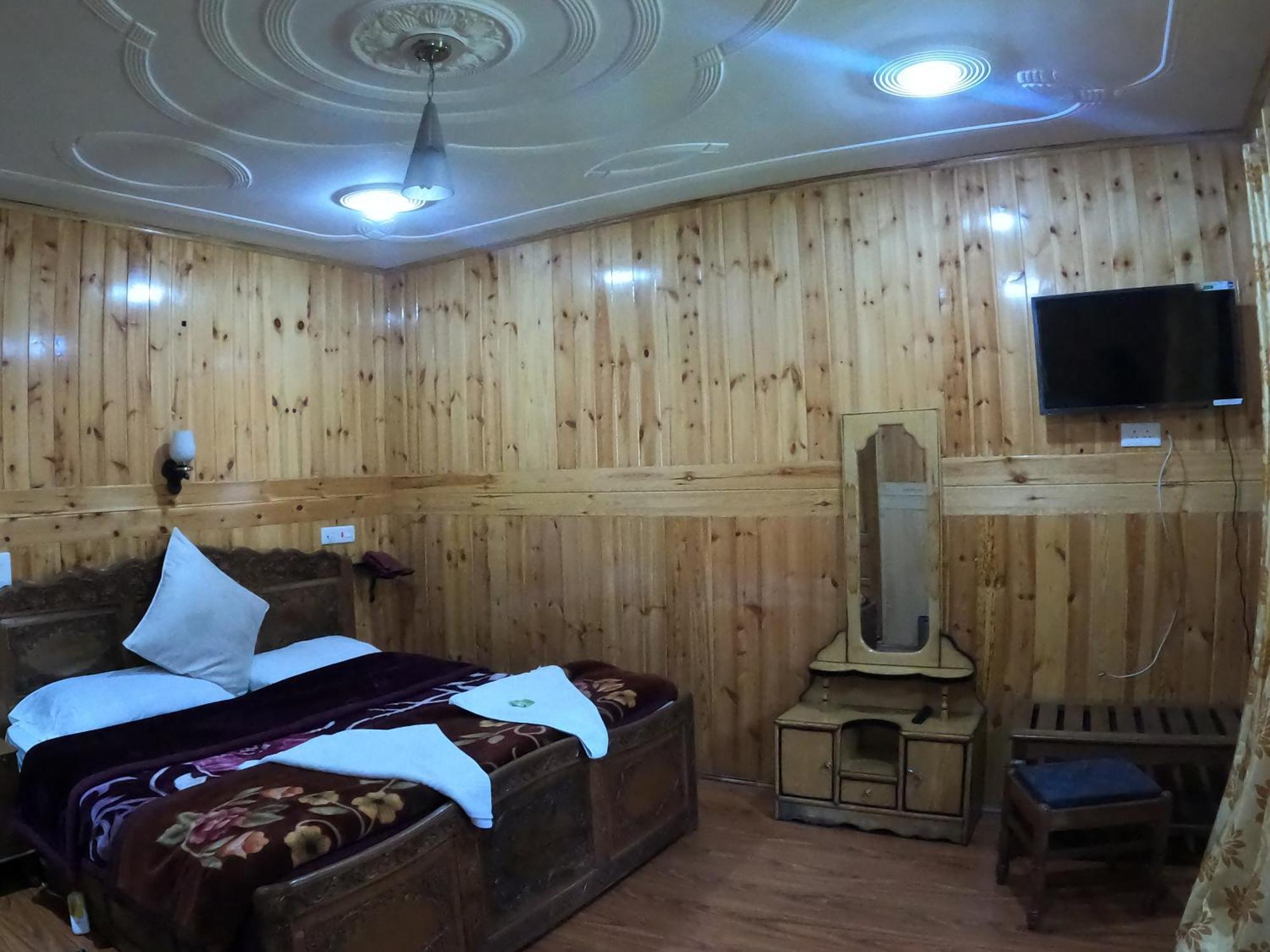 Hotel Barzman Sonamarg Ngoại thất bức ảnh