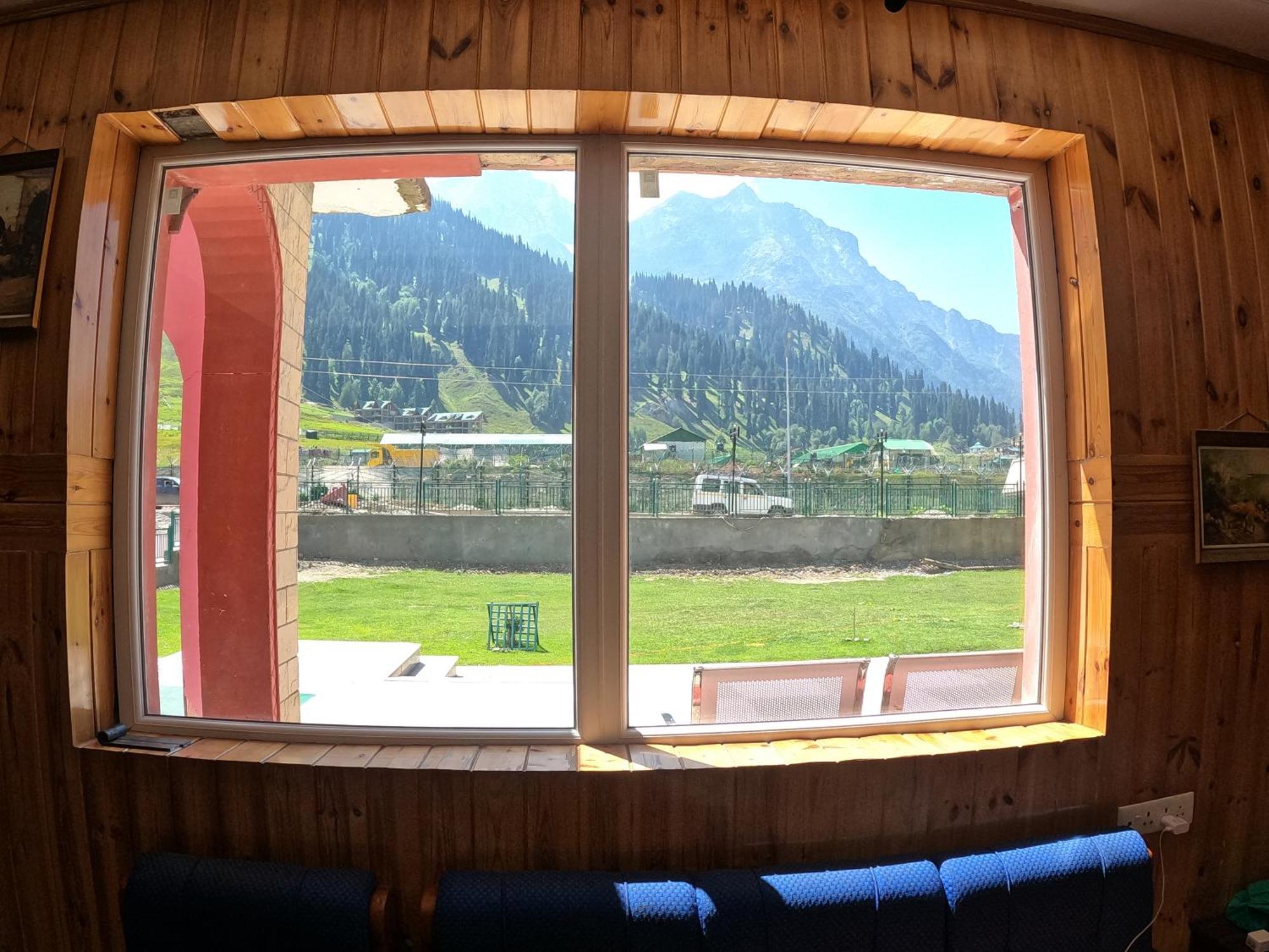 Hotel Barzman Sonamarg Ngoại thất bức ảnh