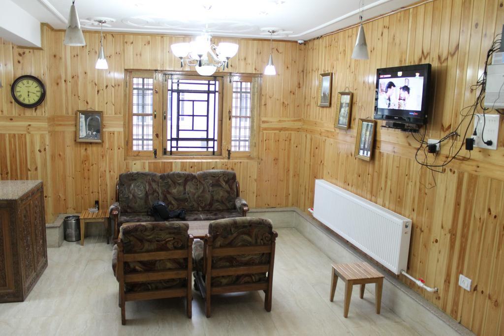Hotel Barzman Sonamarg Ngoại thất bức ảnh