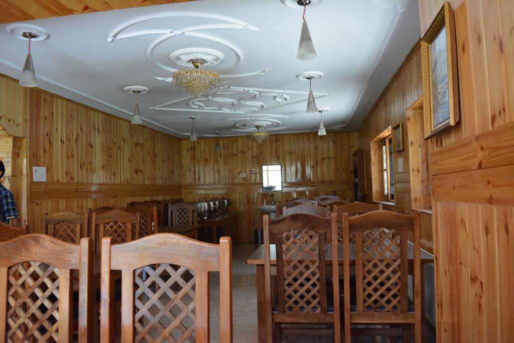 Hotel Barzman Sonamarg Ngoại thất bức ảnh